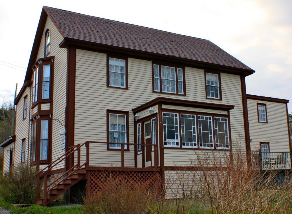 Bishop White Manor Trinity Exterior foto